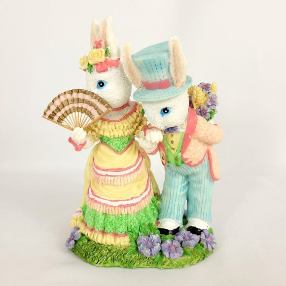 Vintage (1997) "Bunny Courtship” from The Victorian Collection with Original Box - Picture 1 of 12